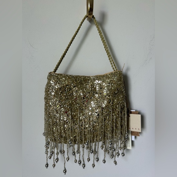 Viral Beaded Gold Sequin Fringe Bag - Picture 1 of 7